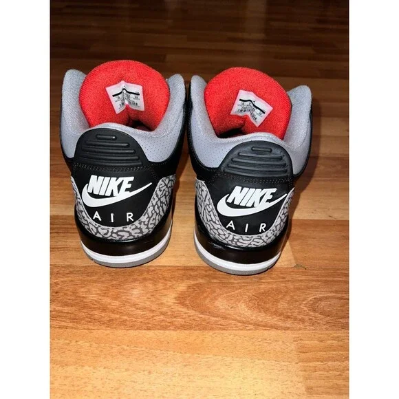 Air Jordan 3 Retro OG Mid Black Cement Size 10 - Picture 5 of 8